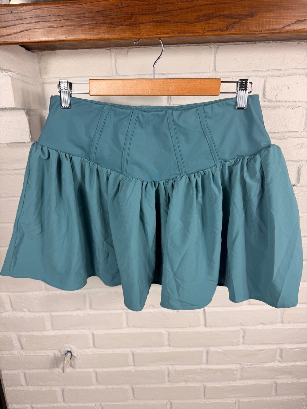 Halara Teal Ruffle Athletic Tennis Skort Large Activewear Skirt NWT
